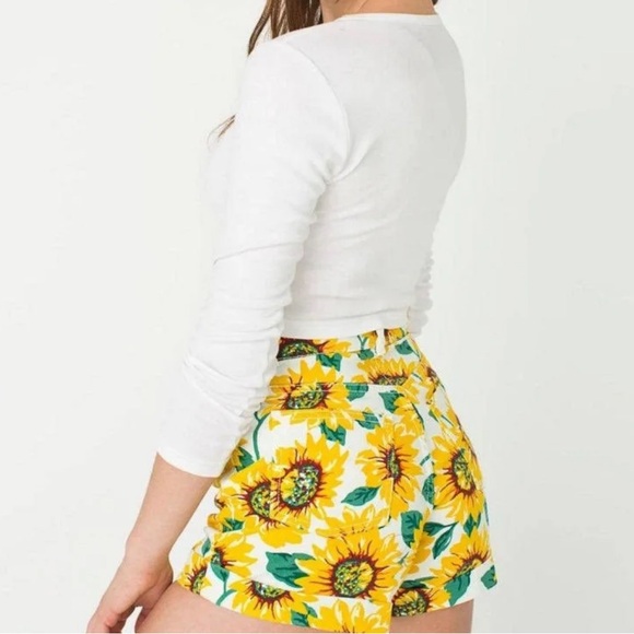 🌻American Apparel High-Waisted Sunflower Shorts🌻 - Picture 1 of 9